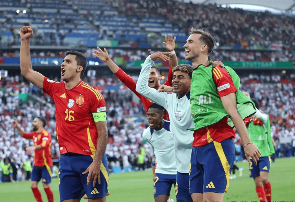 保加利亚队在欧预赛中取得亮眼的成绩,令人瞩目 保加利亚队在欧预赛中取得亮眼的成绩,令人瞩目